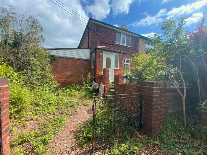 3 Bedroom Semi-Detached House To Rent In Poolhead Lane, Earlswood, Solihull, B94