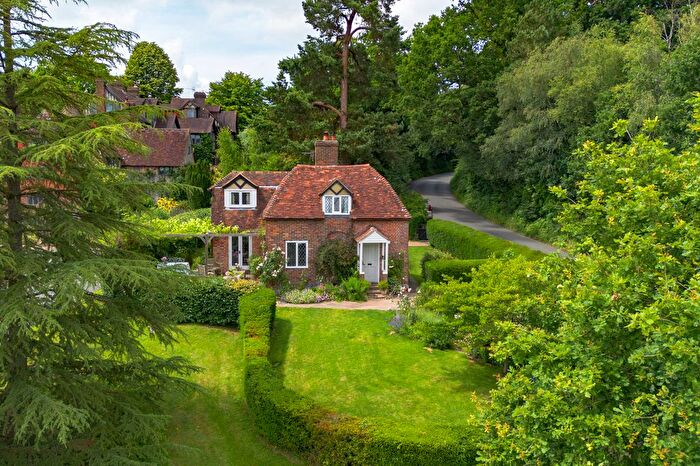 3 Bedroom Detached House To Rent In Chiddingstone Hoath, Edenbridge, TN8