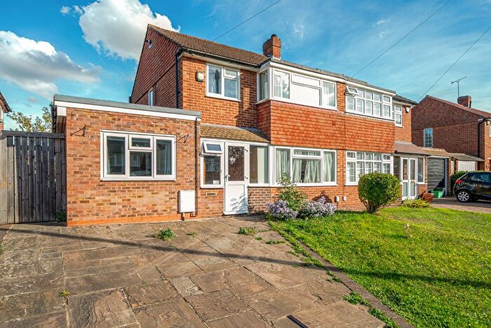 3 Bedroom Semi-Detached House For Sale In Prescott Avenue, Petts Wood, Orpington, BR5
