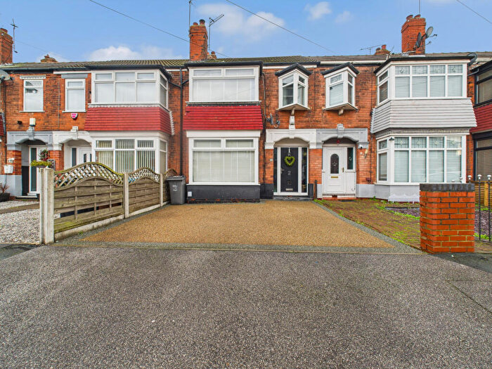 3 Bedroom Terraced House For Sale In Mead Street, Hull, HU8