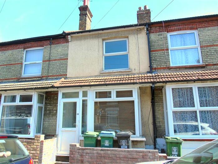 2 Bedroom Terraced House To Rent In Leavesden Road, Watford, WD24