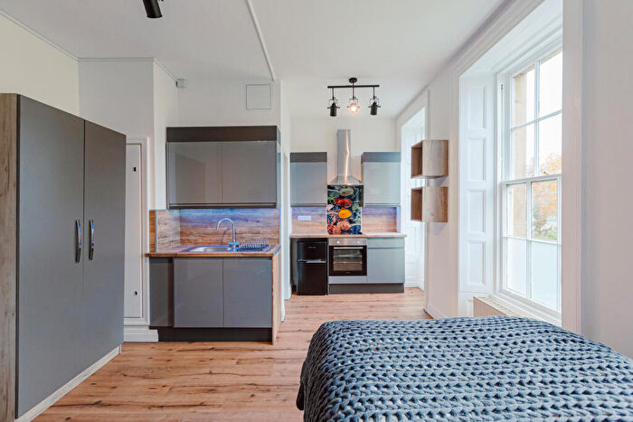 Studio To Rent In Leazes Terrace, Newcastle Upon Tyne, NE1