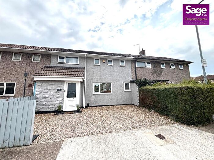 3 Bedroom Terraced House For Sale In Fields Road, Oakfield, Cwmbran, NP44