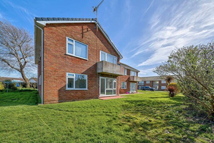 1 Bedroom Flat To Rent In Grafton Court, Selsey, PO20