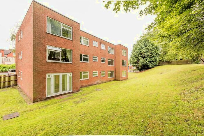 2 Bedroom Apartment To Rent In Frensham Way, Harborne, Birmingham, B17