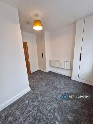 1 Bedroom Flat To Rent In Canton, Cardiff, CF11