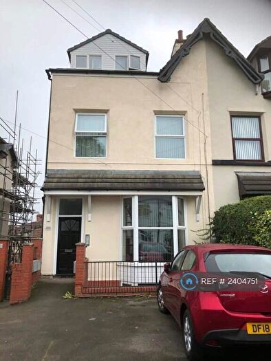 1 Bedroom Flat To Rent In Old Chester Road, Birkenhead, CH42