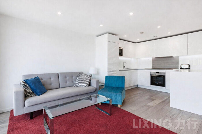 2 Bedroom Apartment To Rent In Central Street, Old Street, EC1V