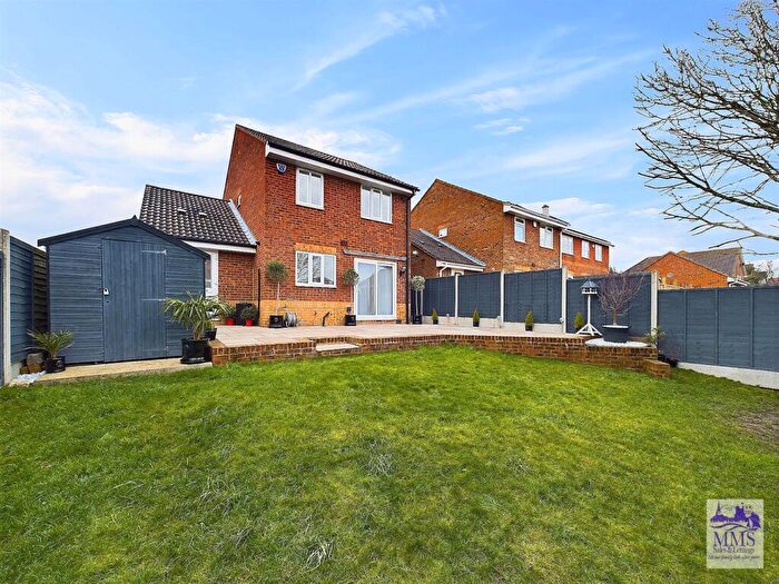 3 Bedroom Detached House For Sale In Chequers Court, Strood, ME2