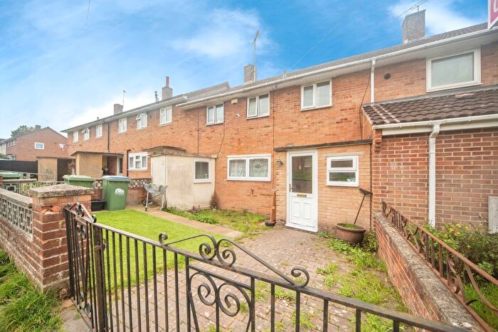 3 Bedroom Terraced House For Sale In Windbury Road, Southampton, Hampshire, SO16