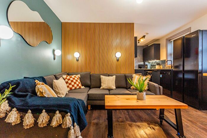 5 Bedroom Property To Rent In Flat, Crossgate Lofts, Durham, DH1