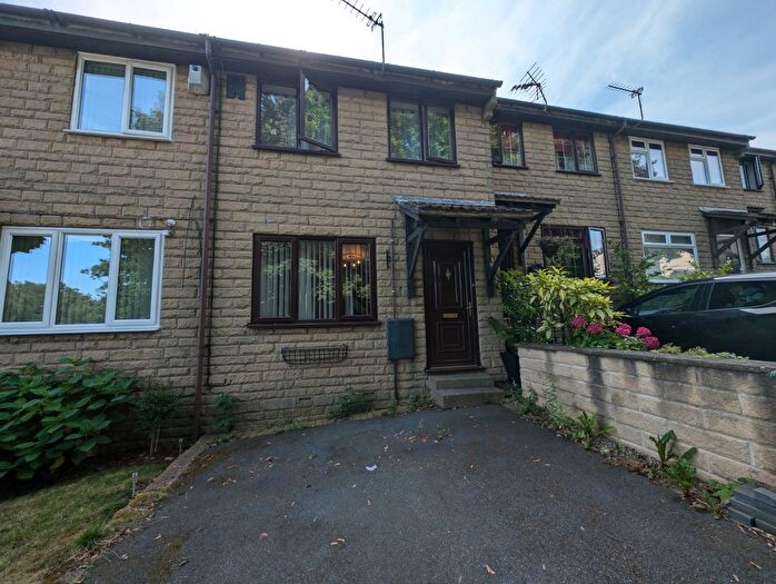 2 Bedroom Detached House To Rent In Sarah Street, East Ardsley, Wakefield, West Yorkshire, WF3
