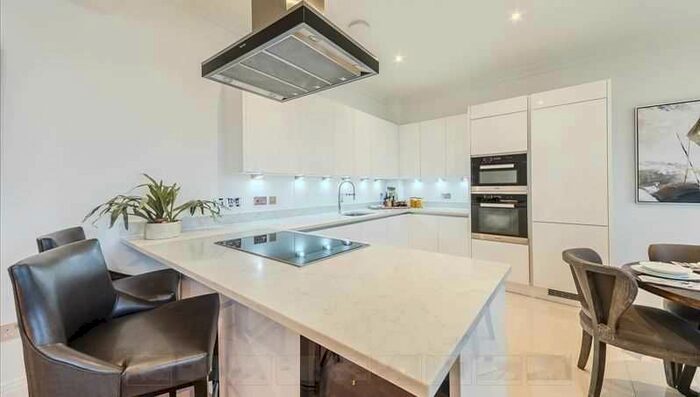 2 Bedroom Flat To Rent In Rainville Road, London, W6