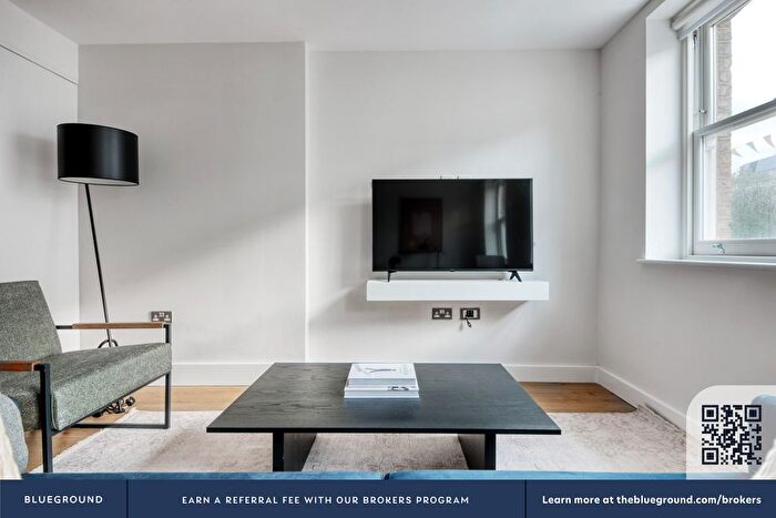 1 Bedroom Flat To Rent In Waterloo, London, SE1