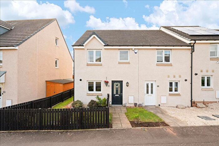 3 Bedroom End Of Terrace House For Sale In Auld Coal Road, Bonnyrigg, EH19