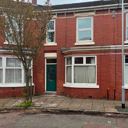 3 Bedroom Terraced House To Rent In Khartoum Street, Old Trafford, Manchester., M16