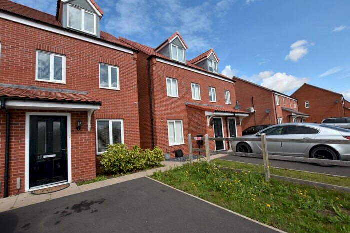 3 Bedroom Semi-Detached House To Rent In Icarus Way, Stanground Cardea, Peterborough, PE2