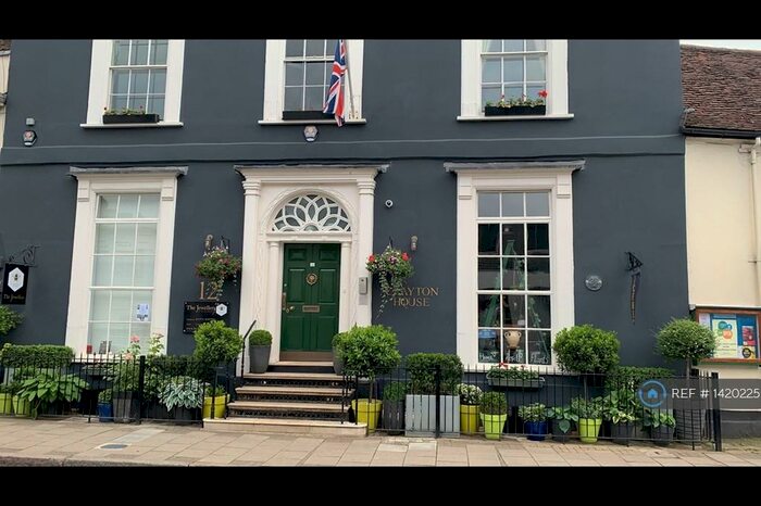 3 Bedroom Flat To Rent In Clayton House, Dunmow, CM6