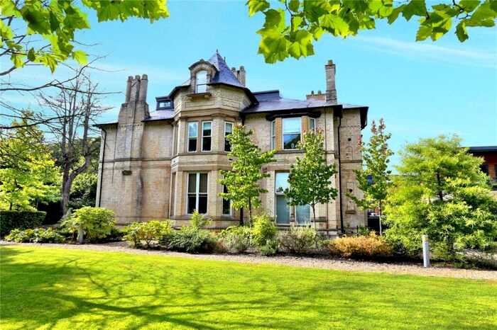 2 Bedroom Flat To Rent In Larke Rise, Didsbury, Manchester, M20