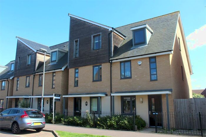 4 Bedroom Terraced House To Rent In Selkirk Drive, Oakridge Park, MK14