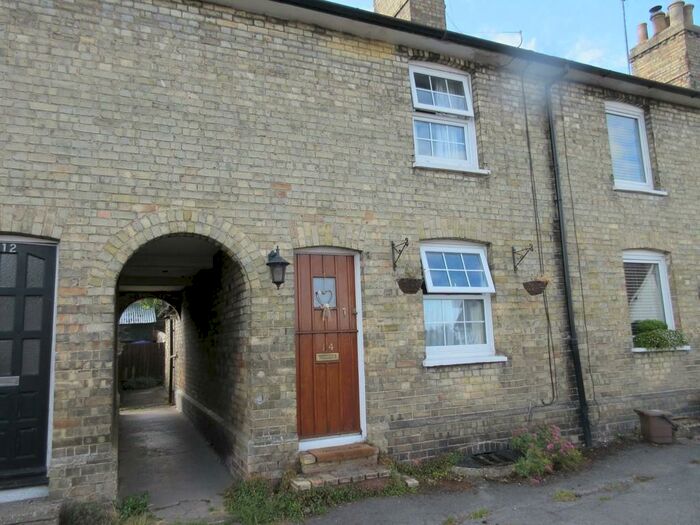 2 Bedroom End Of Terrace House To Rent In Normans Lane, Royston, SG8