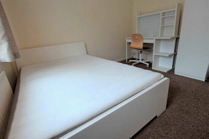 4 Bedroom Terraced House To Rent In Tunstall Road, Canterbury, CT2