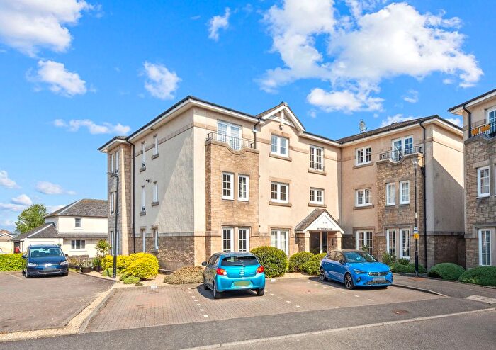 2 Bedroom Flat For Sale In Blenheim Court, Stirling, FK9