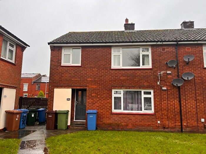 2 Bedroom Flat To Rent In Cotswold Road, Chorley, Lancashire, PR7