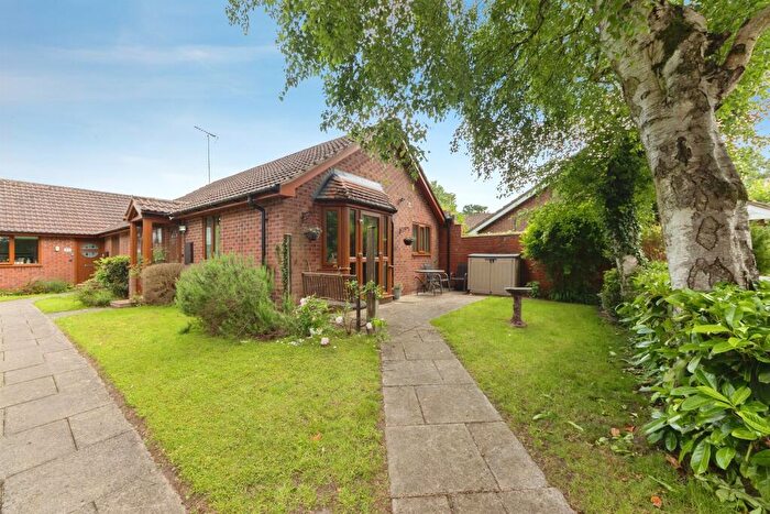 2 Bedroom Semi-Detached Bungalow For Sale In Portershill Drive, Shirley, Solihull, B90