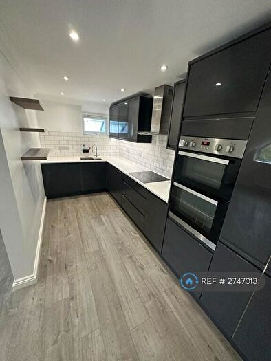 3 Bedroom Penthouse To Rent In The Pyramids, Bournemouth, BH2