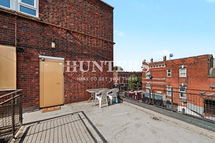 4 Bedroom Flat For Sale In Cricklewood Broadway, NW2
