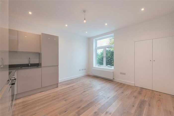 1 Bedroom Flat To Rent In Fordwych Road London, NW2