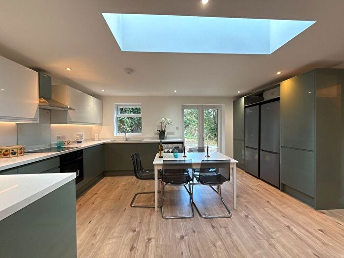 6 Bedroom Semi-Detached House To Rent In Cardwell Crescent, Headington, Oxford, OX3