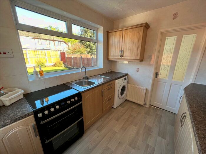 3 Bedroom Semi Detached House To Rent In Oxford Drive, Halewood