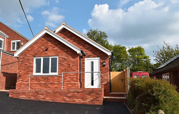 2 Bedroom Detached Bungalow To Rent In Sudbury, CO10