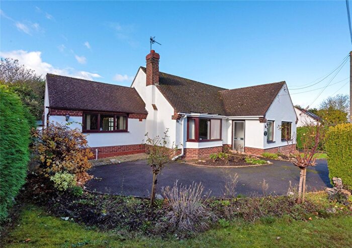 3 Bedroom Equestrian Property For Sale In Holberrow Green, Redditch, B96