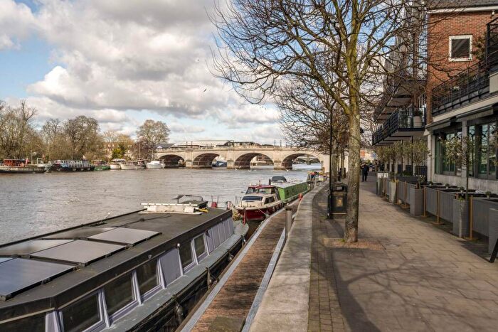 2 Bedroom Flat To Rent In Garricks House, Kingston, Kingston Upon Thames, KT1
