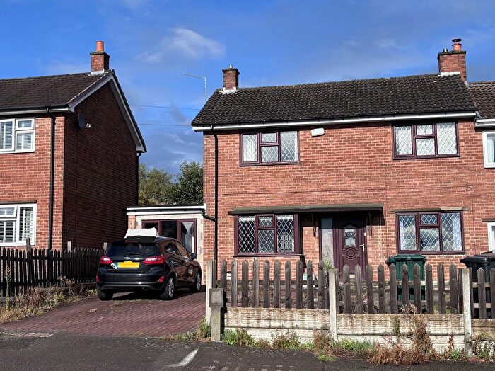 2 Bedroom Semi-Detached House For Sale In Plummer Road, Newhall, Swadlincote, DE11