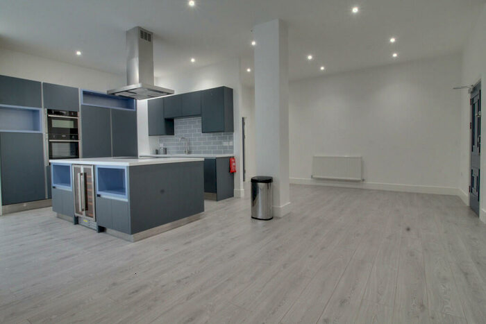 3 Bedroom Apartment To Rent In Bank Corner, - Great Hampton Street, Jewellery Quarter, B18