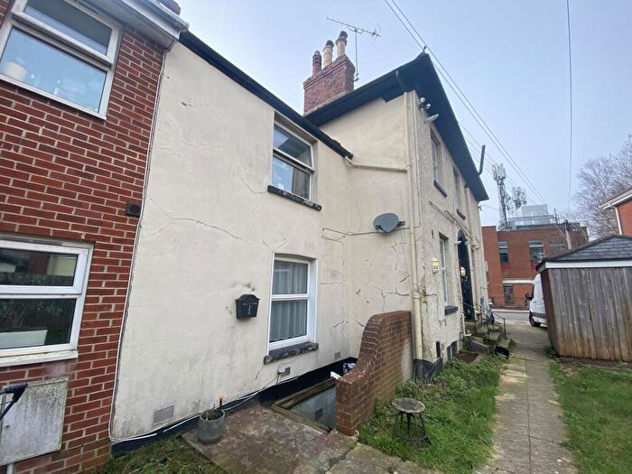 1 Bedroom Flat To Rent In Church St, Shirley, Southampton, Hampshire, SO15