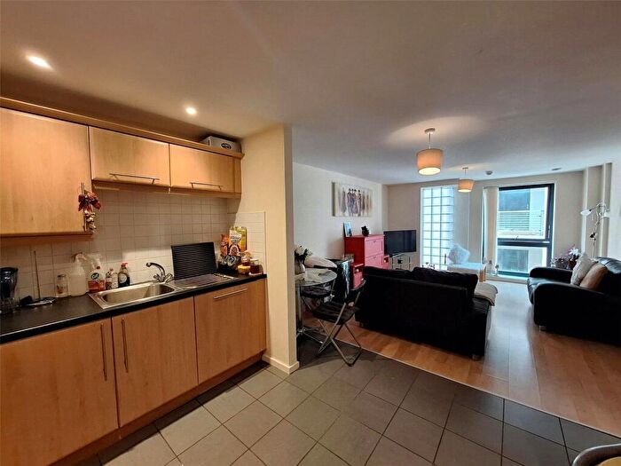 1 Bedroom Flat For Sale In Shaws Alley, Liverpool, Merseyside, L1