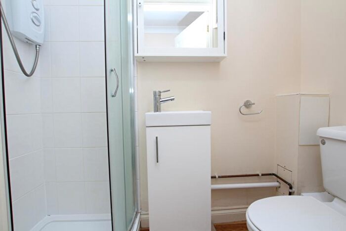 5 Bedroom Terraced House To Rent In Thomas Way - Stoke Park, BS16