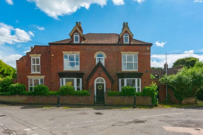 7 Bedroom Detached House For Sale In Silver Street, Owston Ferry, DN9