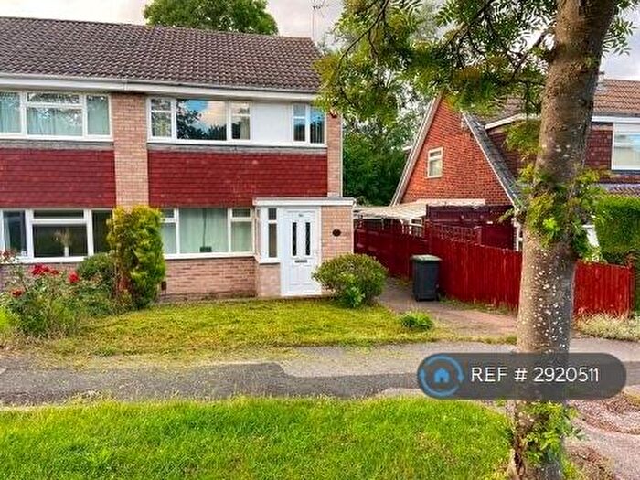 3 Bedroom Semi Detached House To Rent In Chesham Drive, Nottingham, NG9