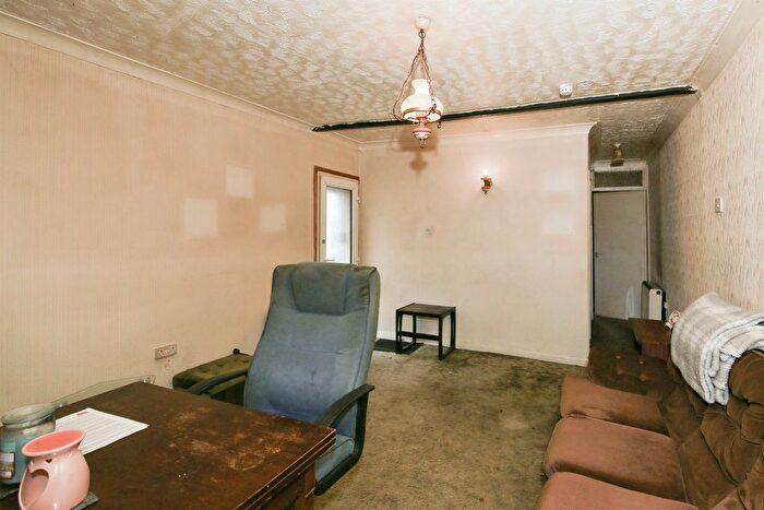 2 Bedroom Detached Bungalow For Sale In Burrowmoor Road, March, PE15