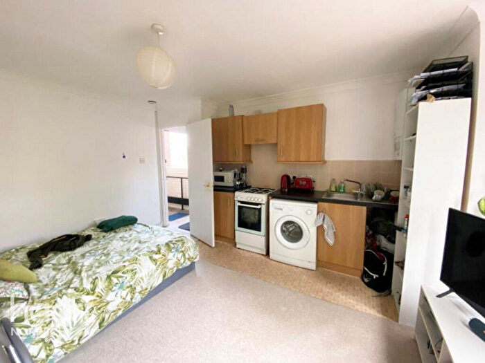 Studio To Rent In Cricket Ground Road, Norwich, NR1