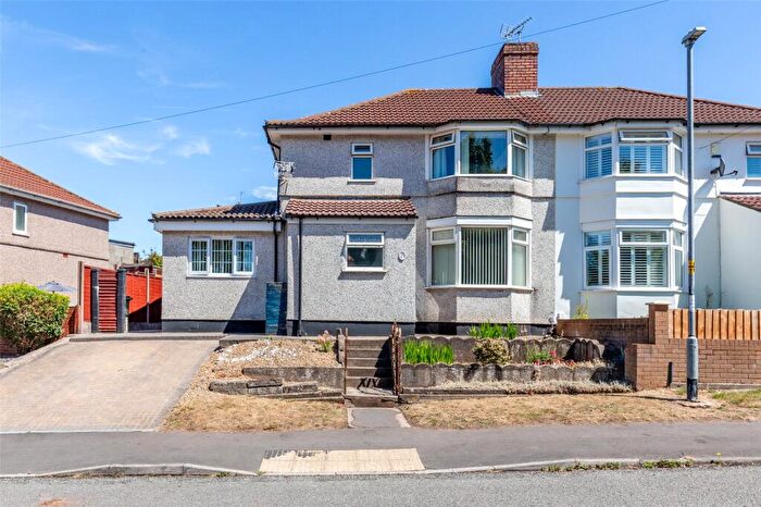 3 Bedroom Semi-Detached House For Sale In Grove Leaze, Shirehampton, Bristol, BS11