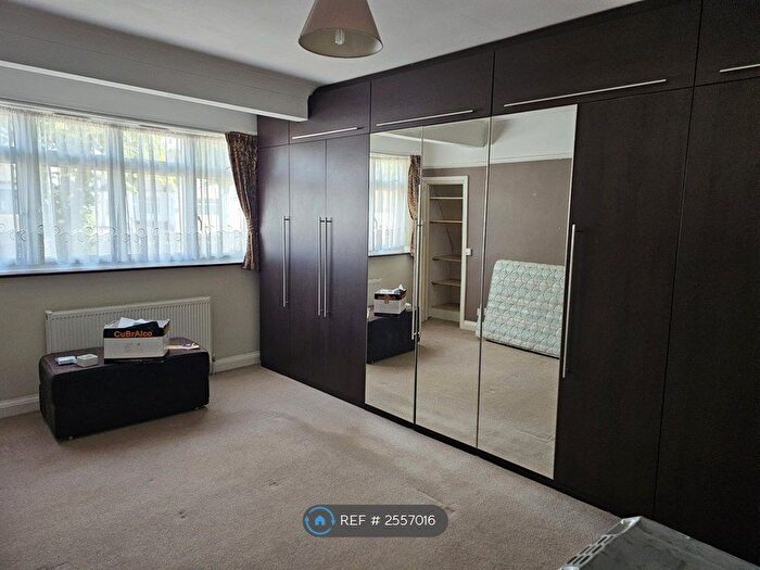 1 Bedroom Flat To Rent In Carlton Avenue East, Wembley, HA9