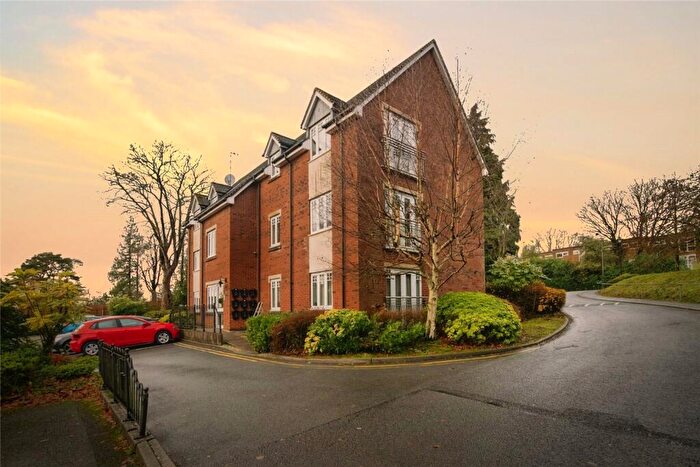 2 Bedroom Flat For Sale In Birchfield Road, Redditch, Worcestershire, B97