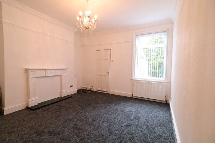 3 Bedroom Flat To Rent In Revesby Street, South Shields, NE33